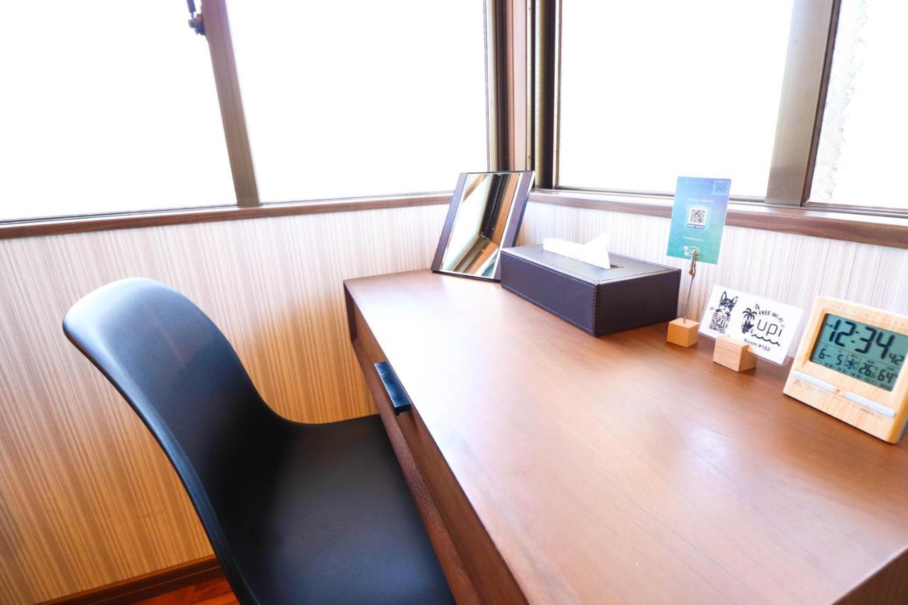 Condominium Hotel Mihama Upi Chatan Exterior foto